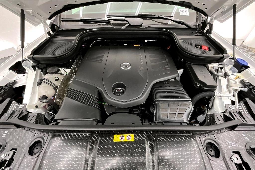 new 2026 Mercedes-Benz GLS 450 car, priced at $93,580