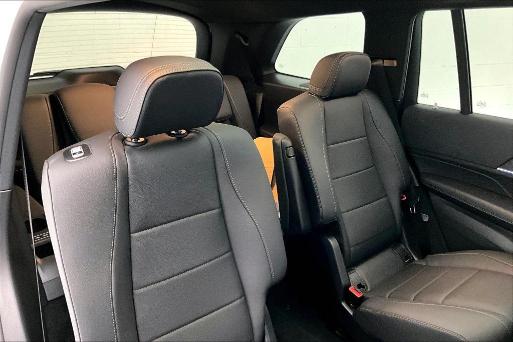 new 2026 Mercedes-Benz GLS 450 car, priced at $93,580