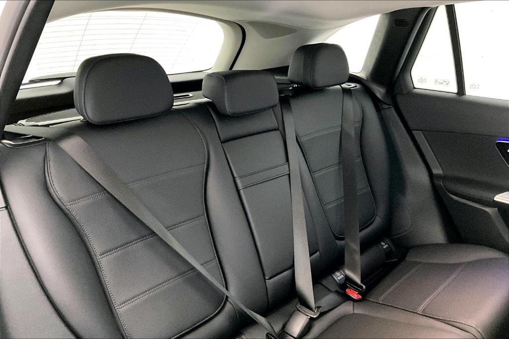 new 2025 Mercedes-Benz GLC 350e car, priced at $61,905