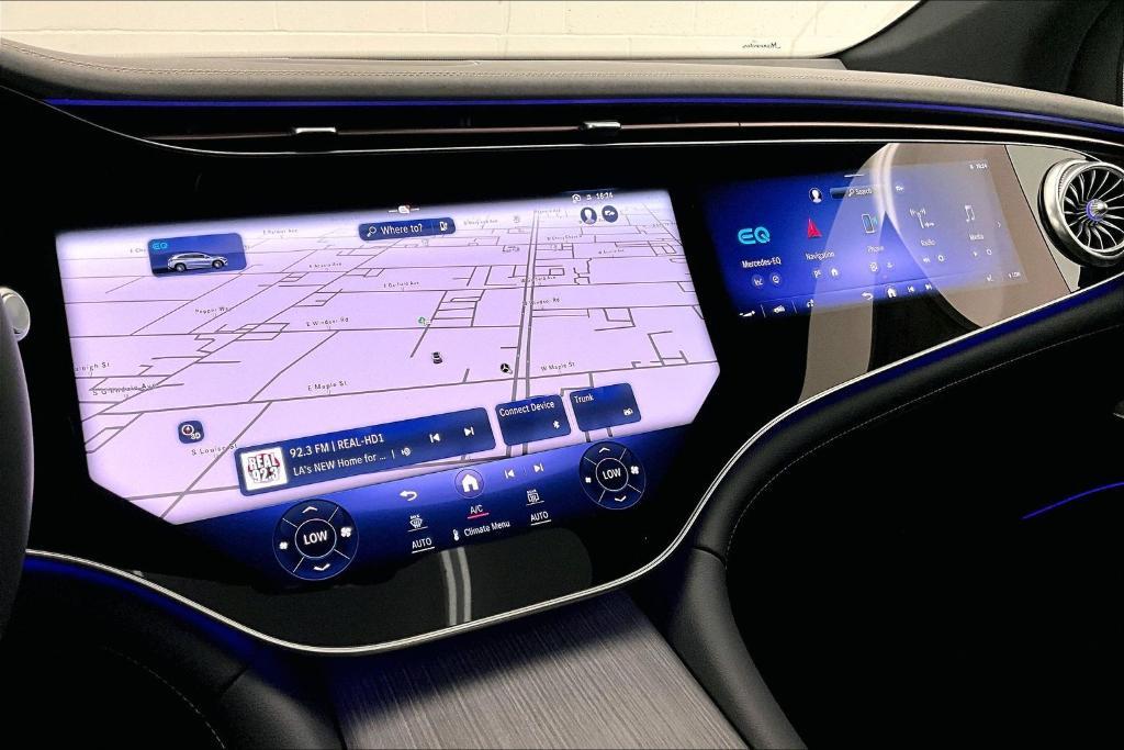 new 2026 Mercedes-Benz EQS 400 car, priced at $91,420