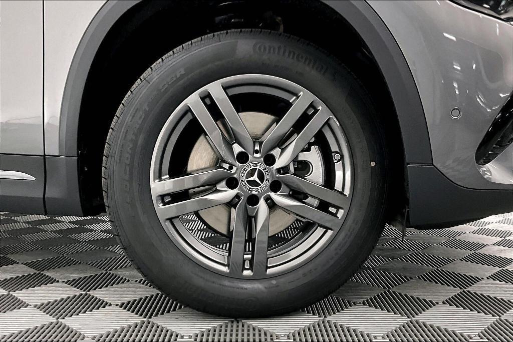 new 2026 Mercedes-Benz GLA 250 car, priced at $46,995