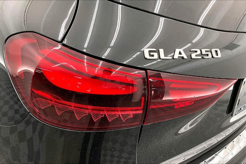 new 2025 Mercedes-Benz GLA 250 car, priced at $45,845