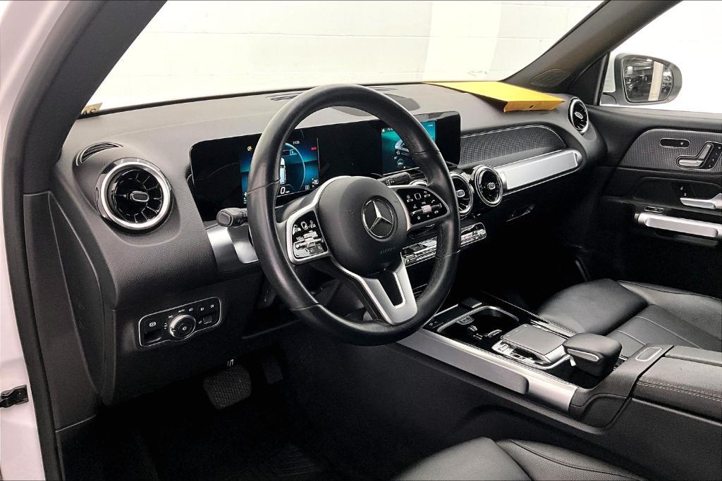 used 2020 Mercedes-Benz GLB 250 car, priced at $21,888