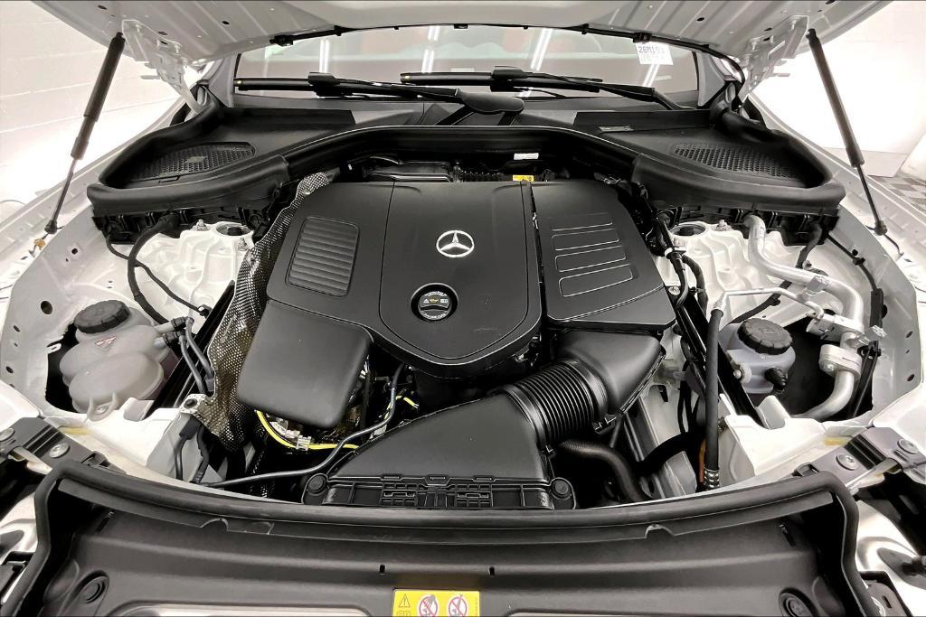 new 2026 Mercedes-Benz GLC 300 car, priced at $67,675