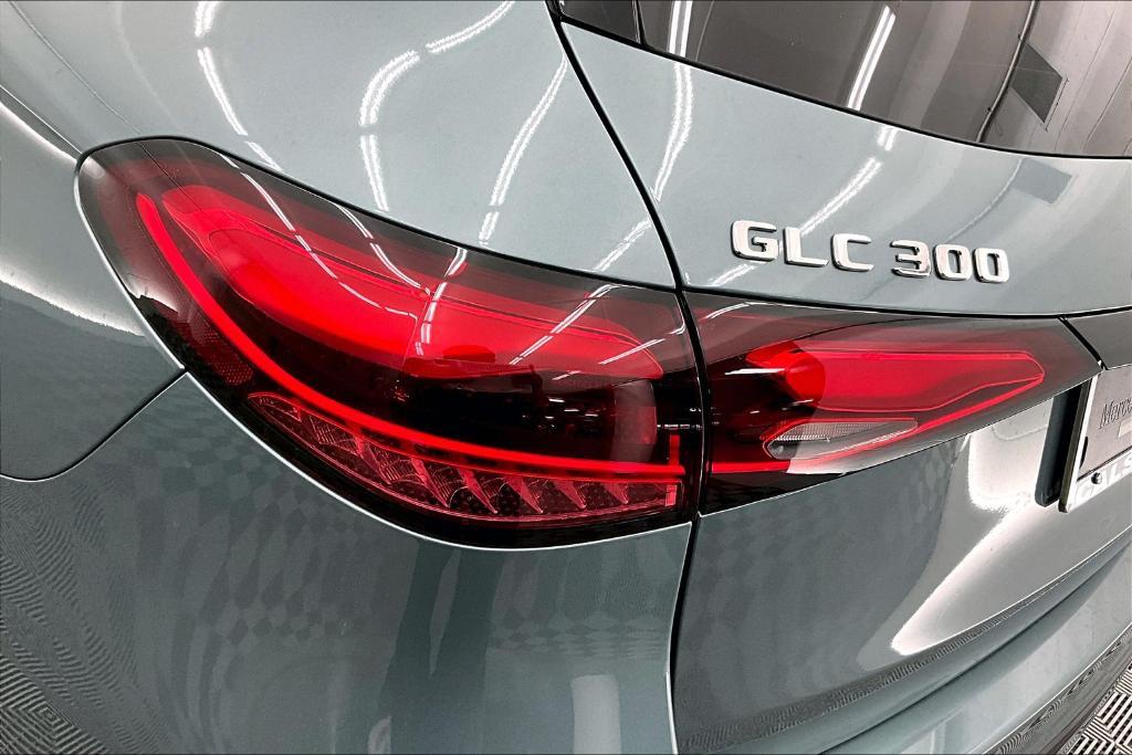 new 2025 Mercedes-Benz GLC 300 car, priced at $53,455