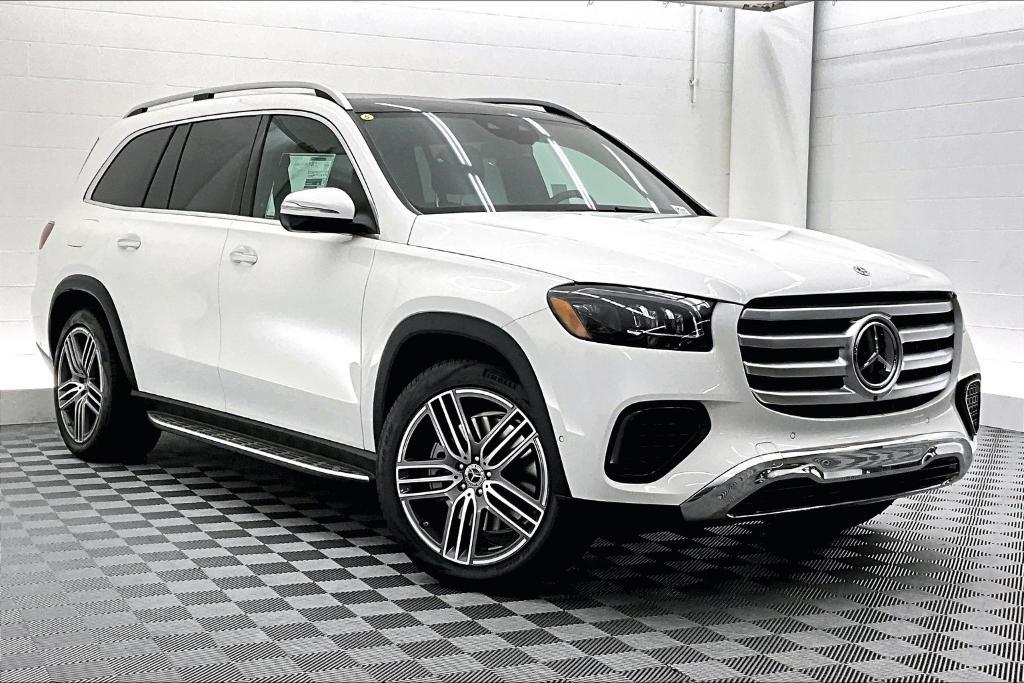 new 2026 Mercedes-Benz GLS 450 car, priced at $93,080