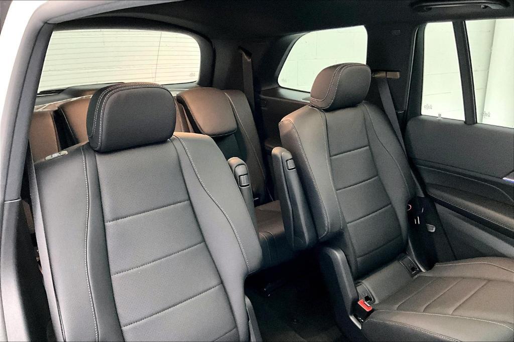 new 2026 Mercedes-Benz GLS 450 car, priced at $93,080
