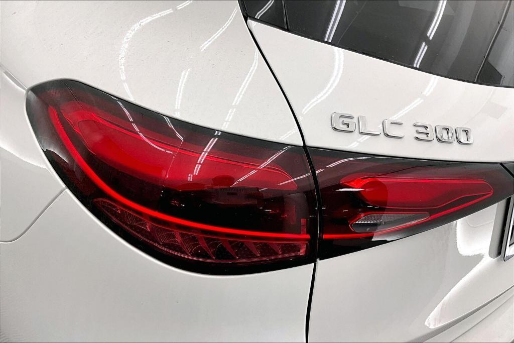 new 2025 Mercedes-Benz GLC 300 car, priced at $52,005