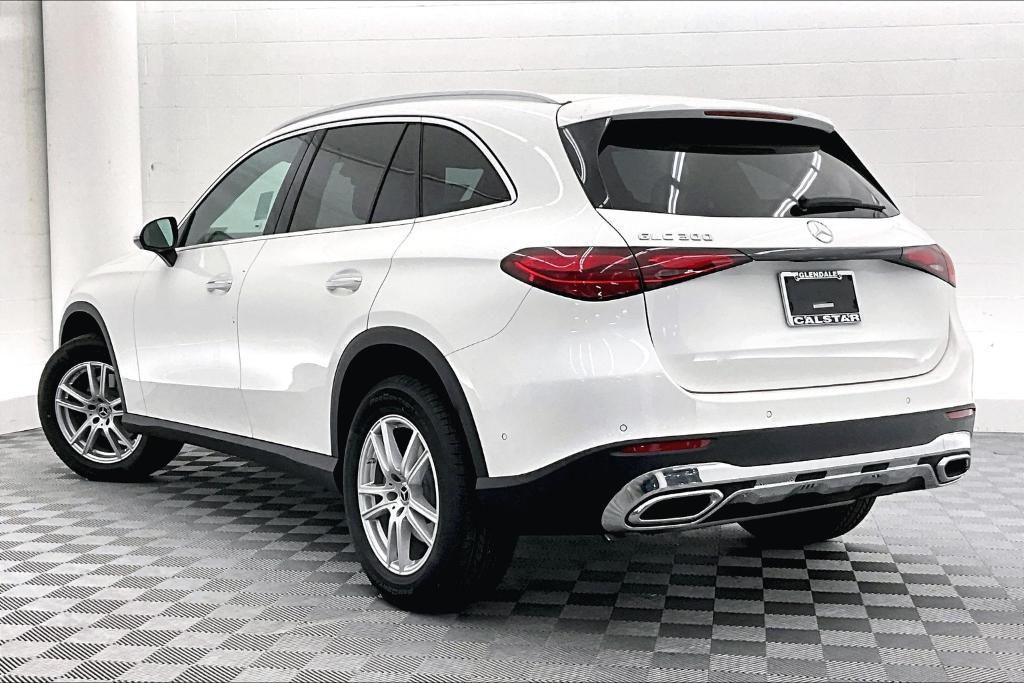 new 2025 Mercedes-Benz GLC 300 car, priced at $52,005