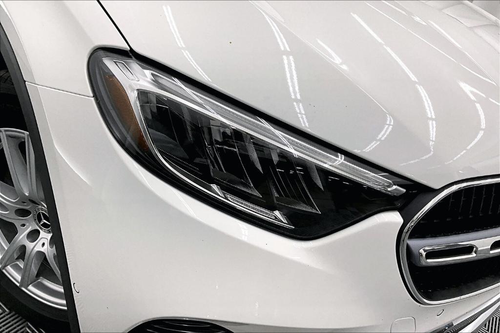 new 2025 Mercedes-Benz GLC 300 car, priced at $52,005