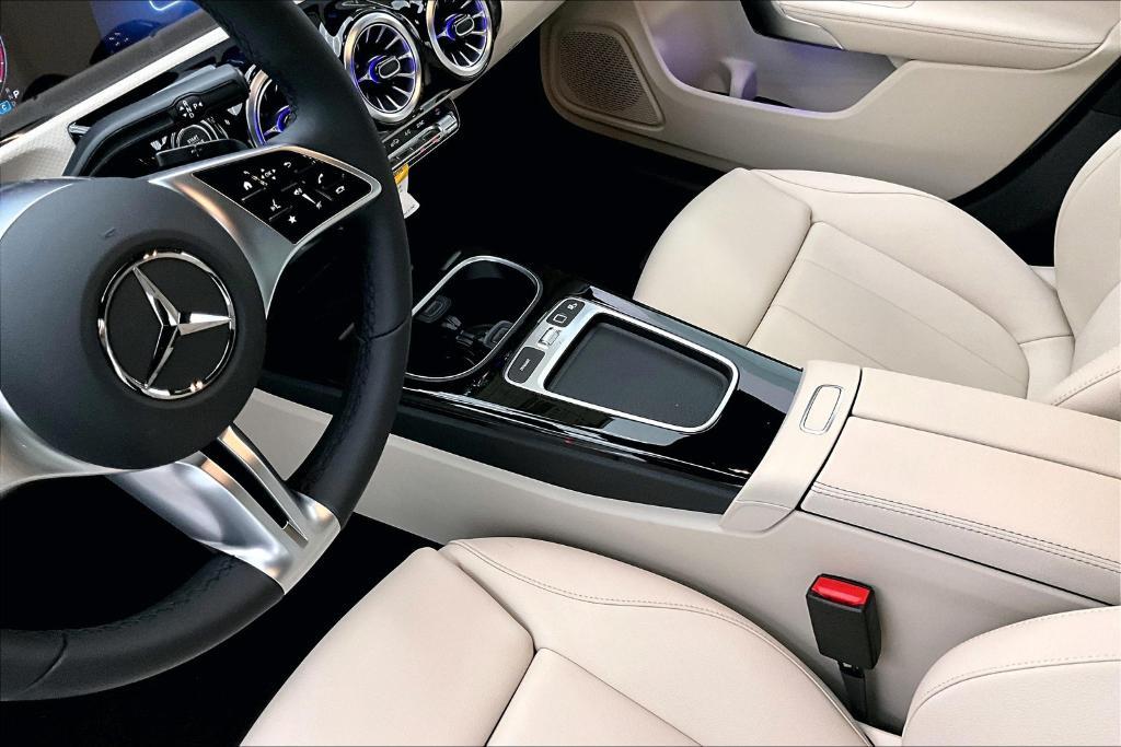 new 2025 Mercedes-Benz CLA 250 car, priced at $45,745