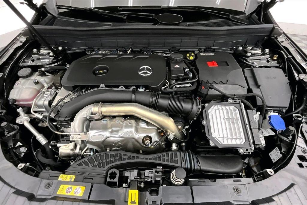 new 2026 Mercedes-Benz GLB 250 car, priced at $46,635