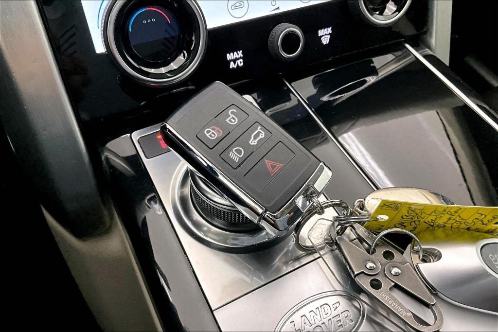 used 2022 Land Rover Range Rover car, priced at $49,981