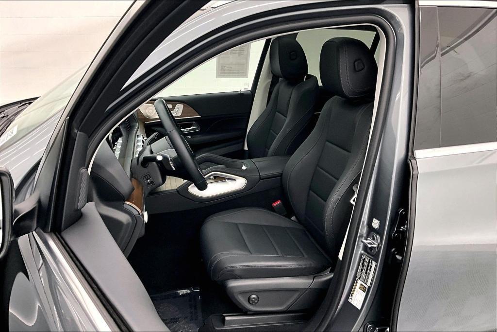 used 2025 Mercedes-Benz GLE 350 car, priced at $66,298