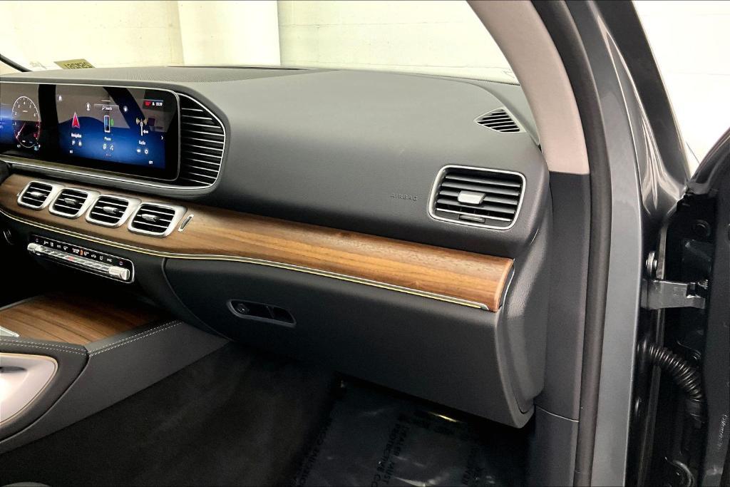 used 2025 Mercedes-Benz GLE 350 car, priced at $66,298