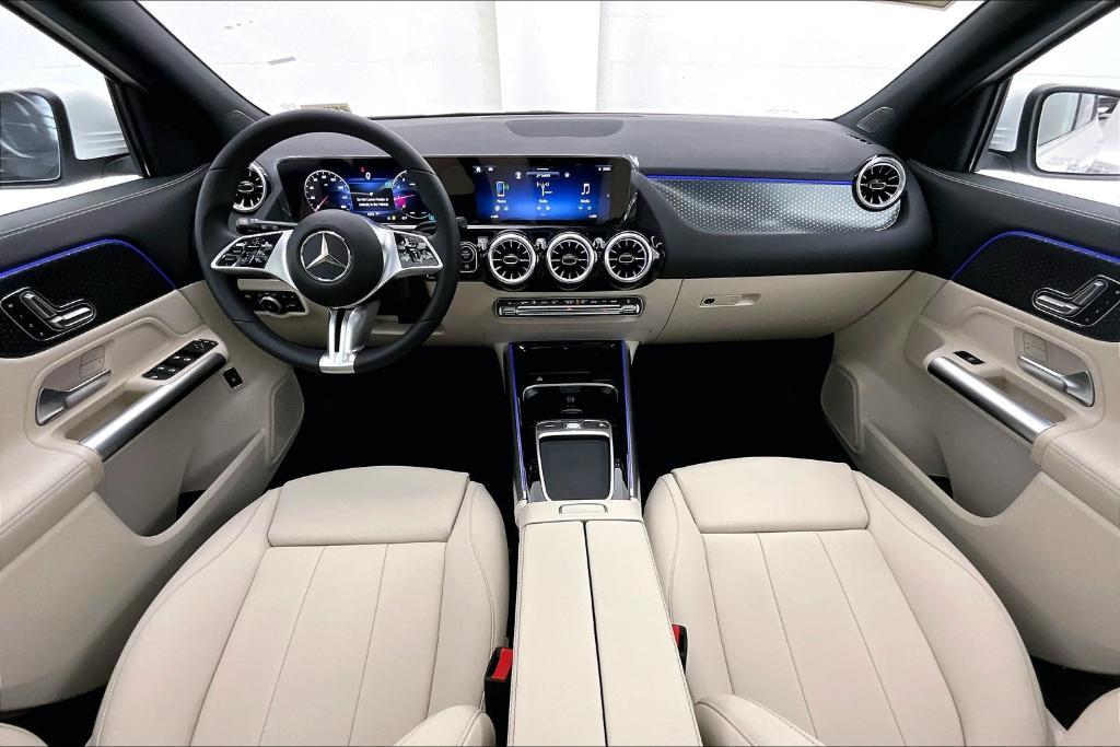 new 2025 Mercedes-Benz GLA 250 car, priced at $45,650