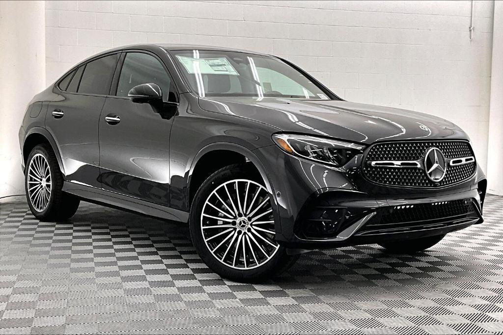 new 2025 Mercedes-Benz GLC 300 car, priced at $65,205
