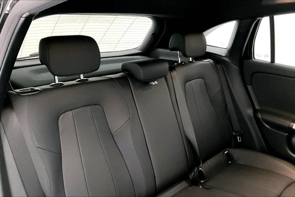 new 2025 Mercedes-Benz GLA 250 car, priced at $44,345