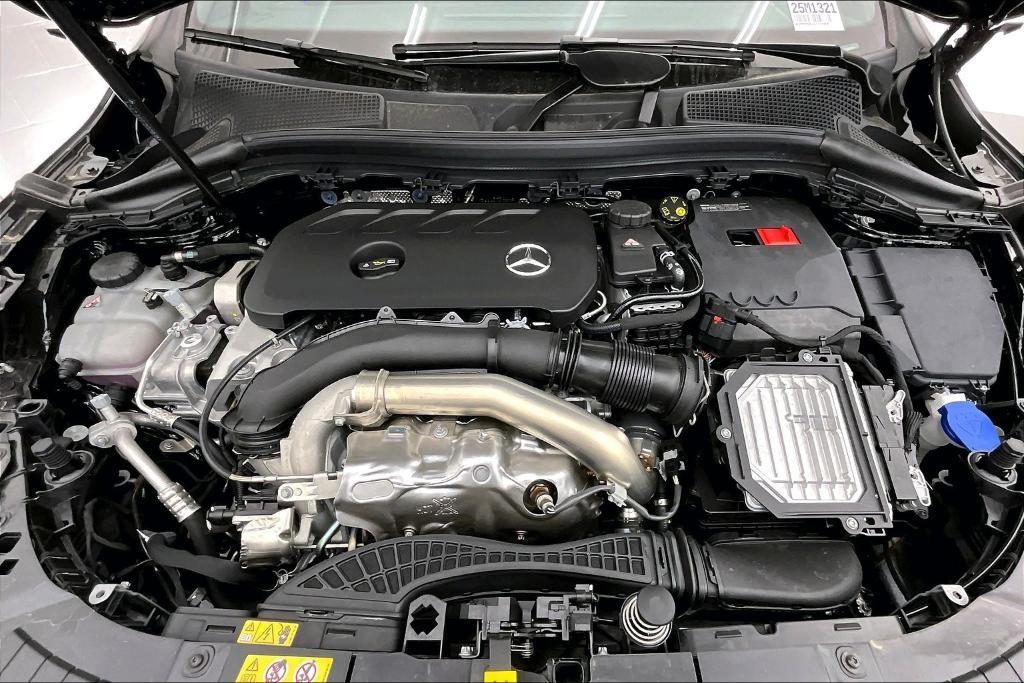 new 2025 Mercedes-Benz GLA 250 car, priced at $44,345