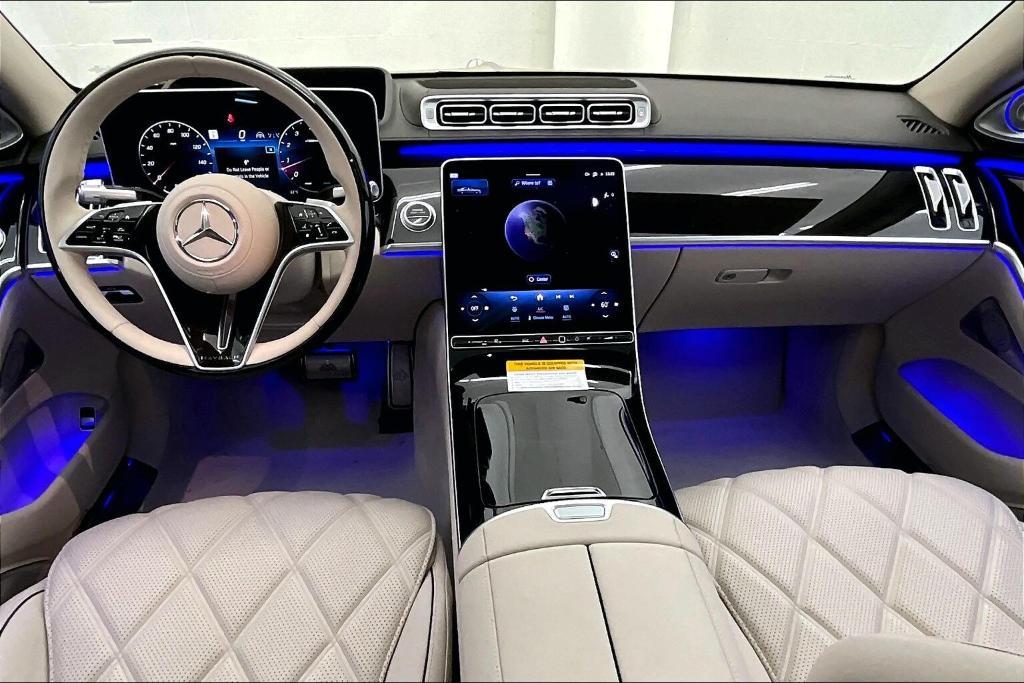 new 2025 Mercedes-Benz Maybach S 580 car, priced at $216,700