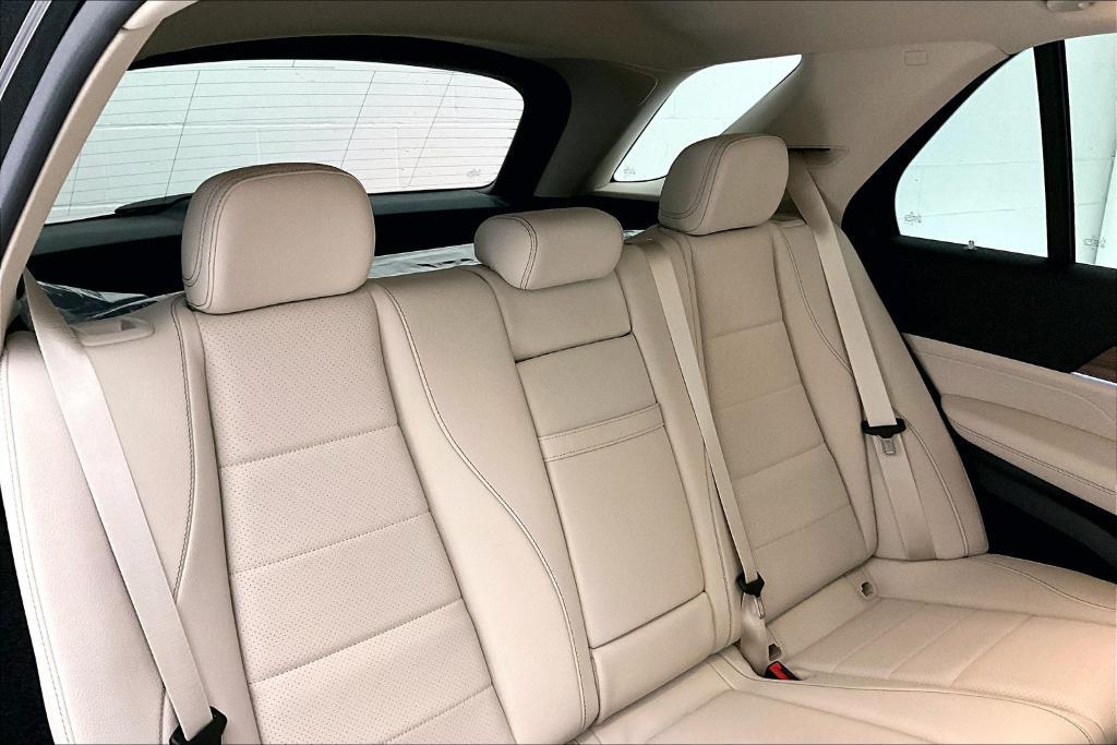 new 2026 Mercedes-Benz GLE 450 car, priced at $75,630