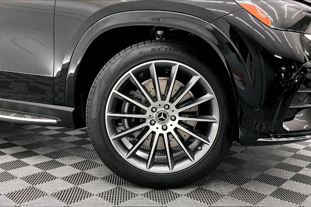 new 2026 Mercedes-Benz GLE 450 car, priced at $75,630