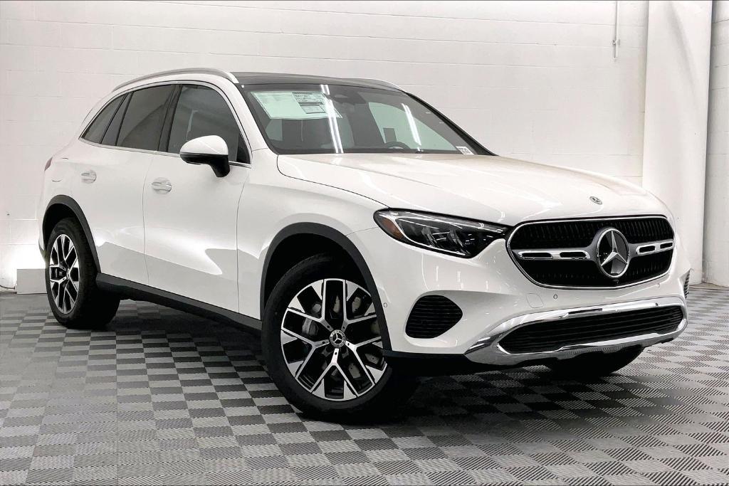 new 2025 Mercedes-Benz GLC 350e car, priced at $63,550