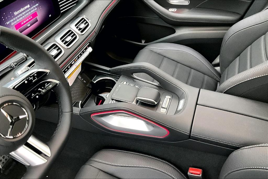 new 2026 Mercedes-Benz GLS 580 car, priced at $121,530