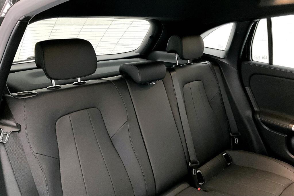 new 2025 Mercedes-Benz GLA 250 car, priced at $44,345