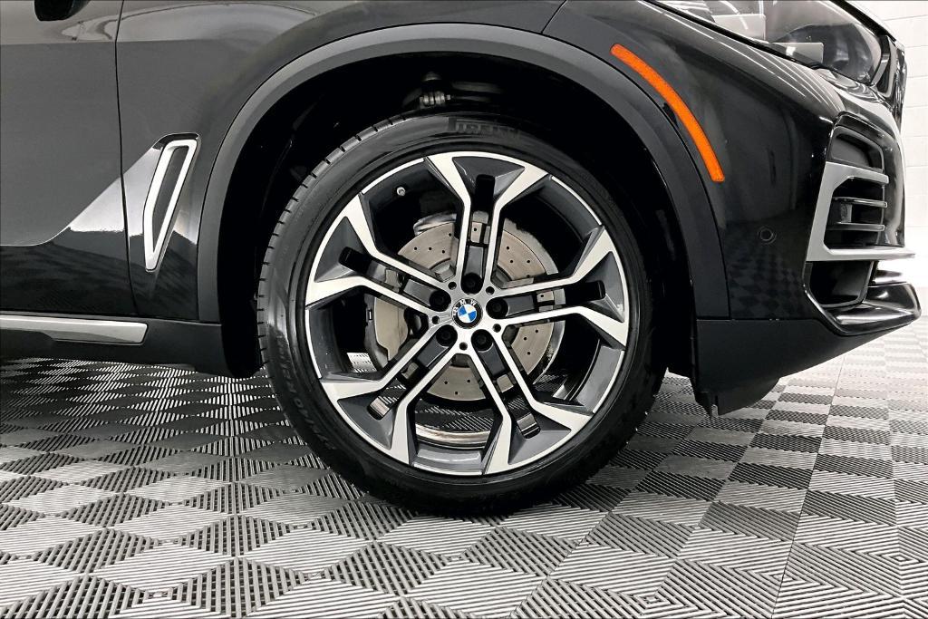 used 2022 BMW X5 car, priced at $31,981