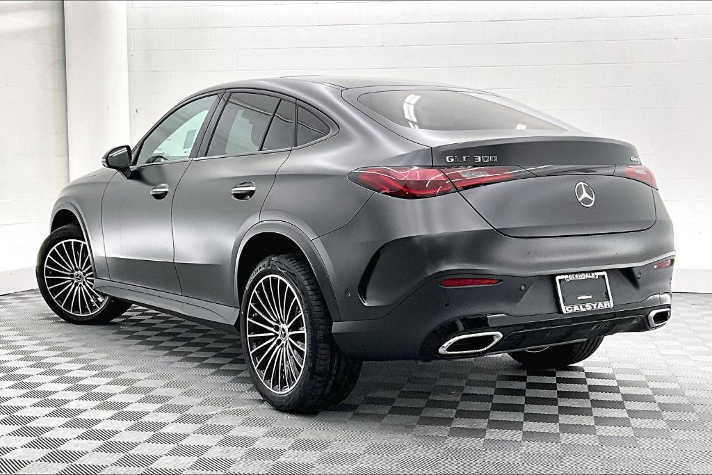 new 2025 Mercedes-Benz GLC 300 car, priced at $67,805