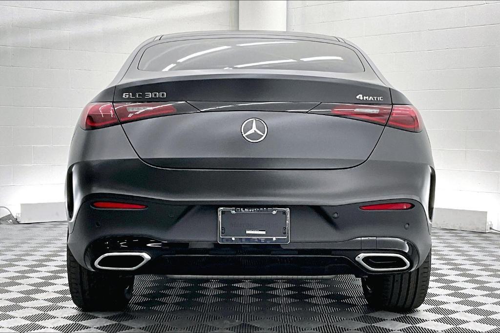 new 2025 Mercedes-Benz GLC 300 car, priced at $69,695