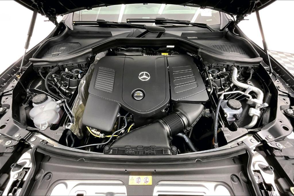 new 2025 Mercedes-Benz GLC 300 car, priced at $69,695