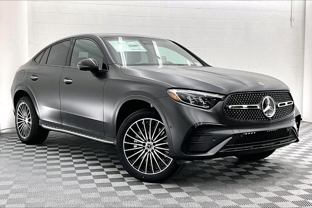 new 2025 Mercedes-Benz GLC 300 car, priced at $69,695