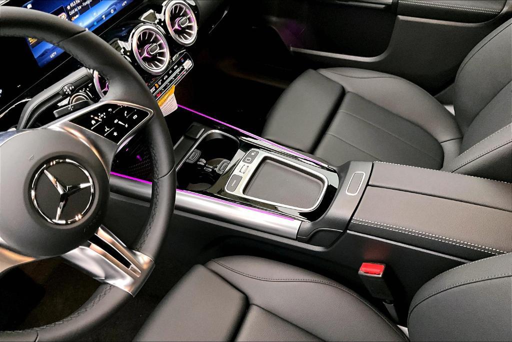 new 2025 Mercedes-Benz GLA 250 car, priced at $45,845