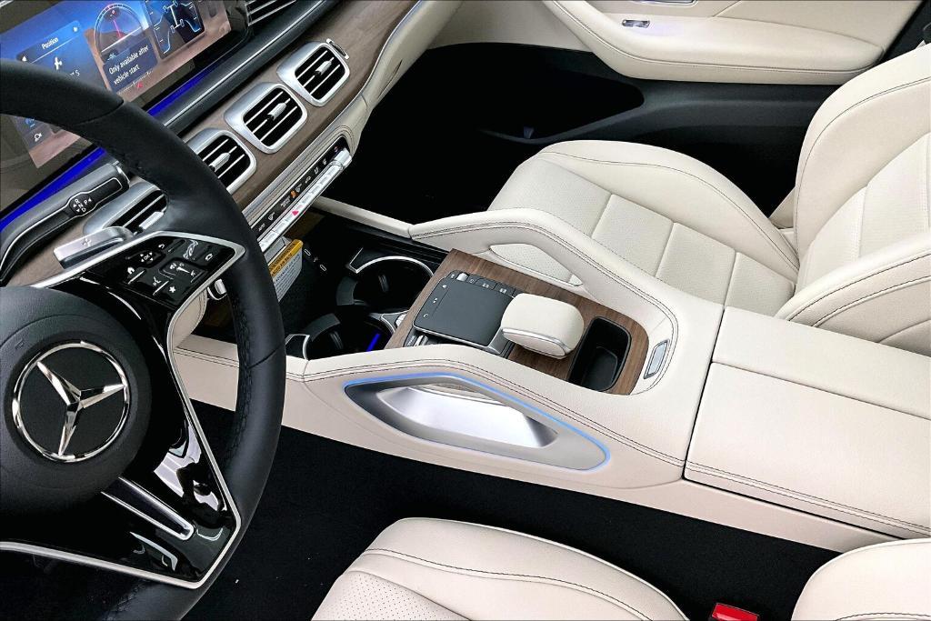 new 2025 Mercedes-Benz GLE 450e car, priced at $86,165