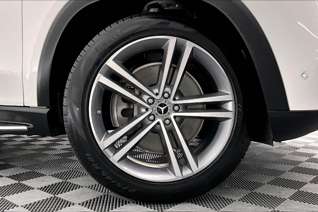 used 2022 Mercedes-Benz GLE 450 car, priced at $46,981