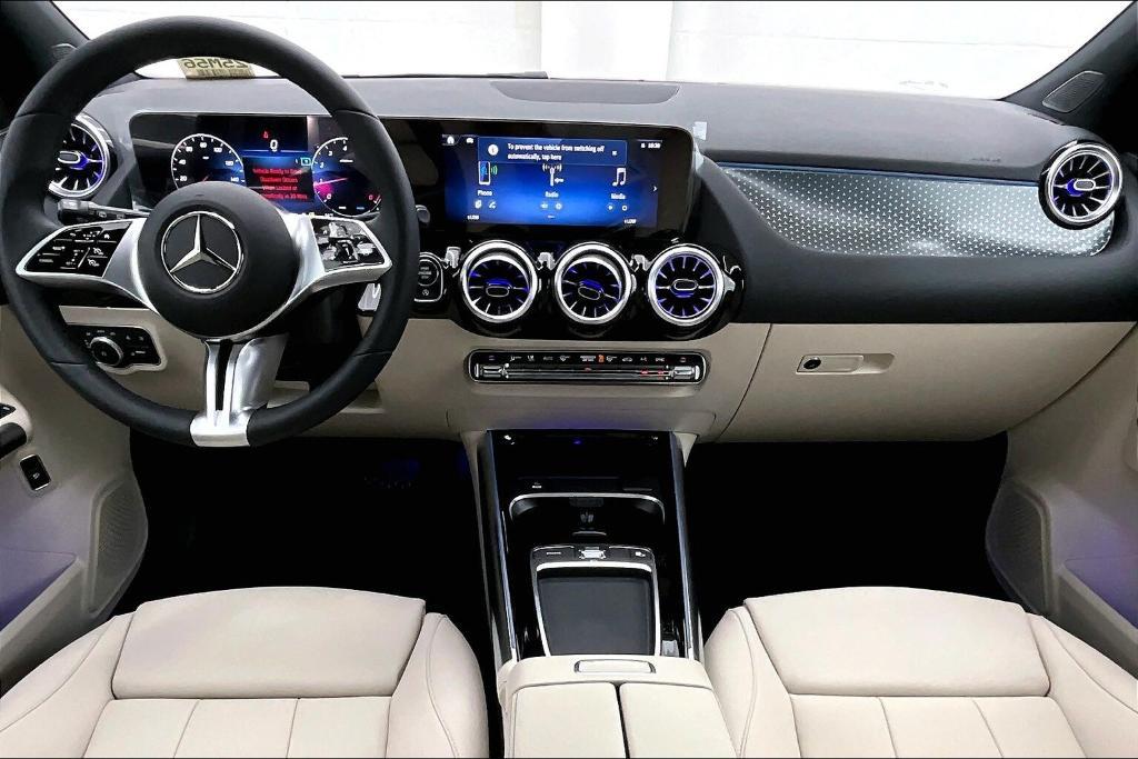 new 2025 Mercedes-Benz GLA 250 car, priced at $45,650