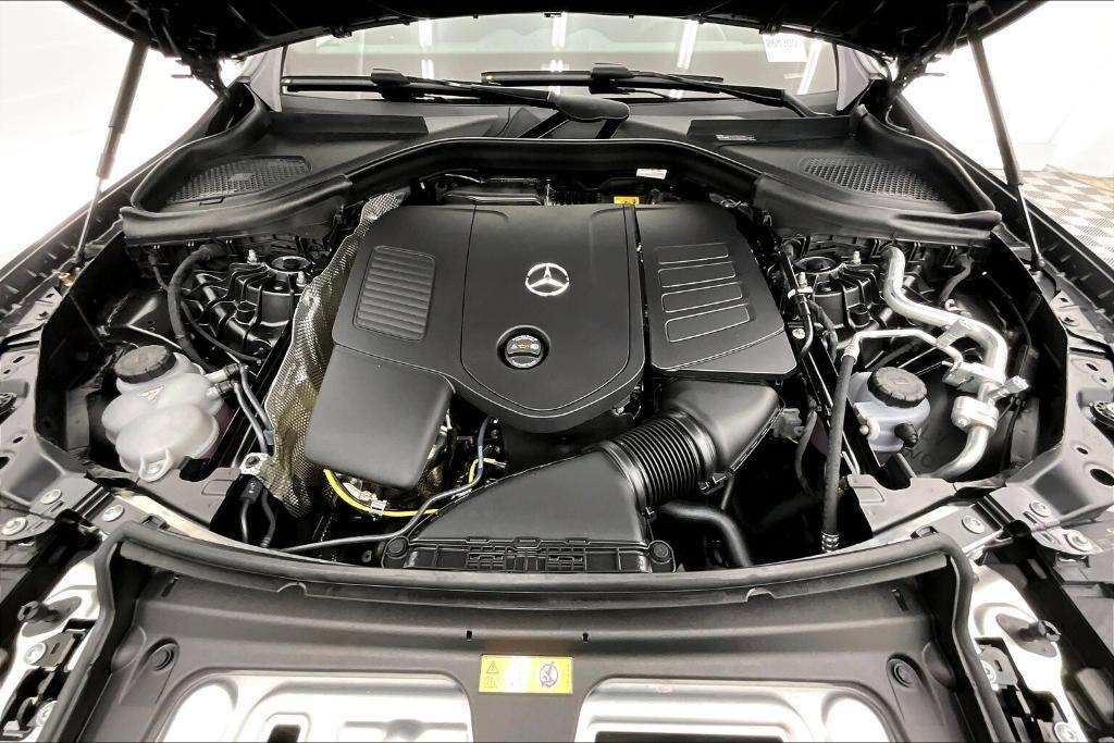 new 2026 Mercedes-Benz GLC 300 car, priced at $69,305