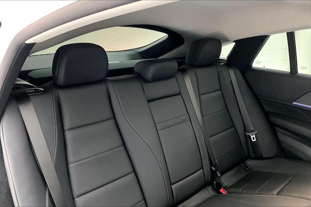 new 2026 Mercedes-Benz GLE 450 car, priced at $83,230