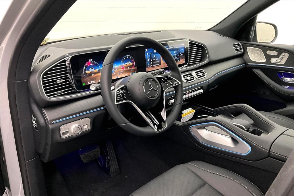 new 2025 Mercedes-Benz GLE 450 car, priced at $82,365