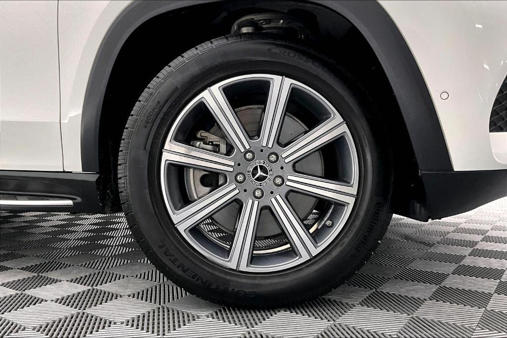 used 2020 Mercedes-Benz GLS 450 car, priced at $39,888