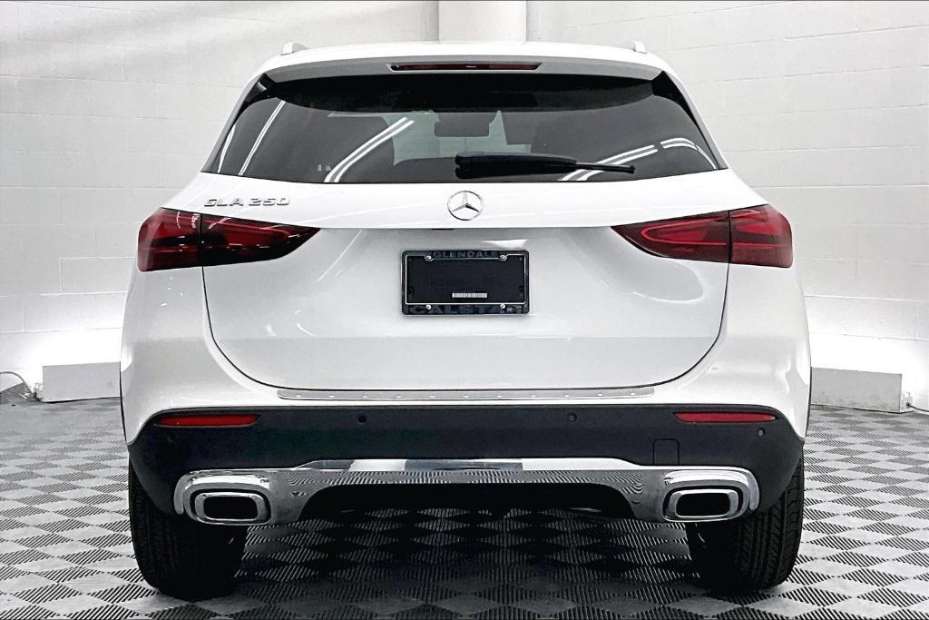 new 2026 Mercedes-Benz GLA 250 car, priced at $44,695