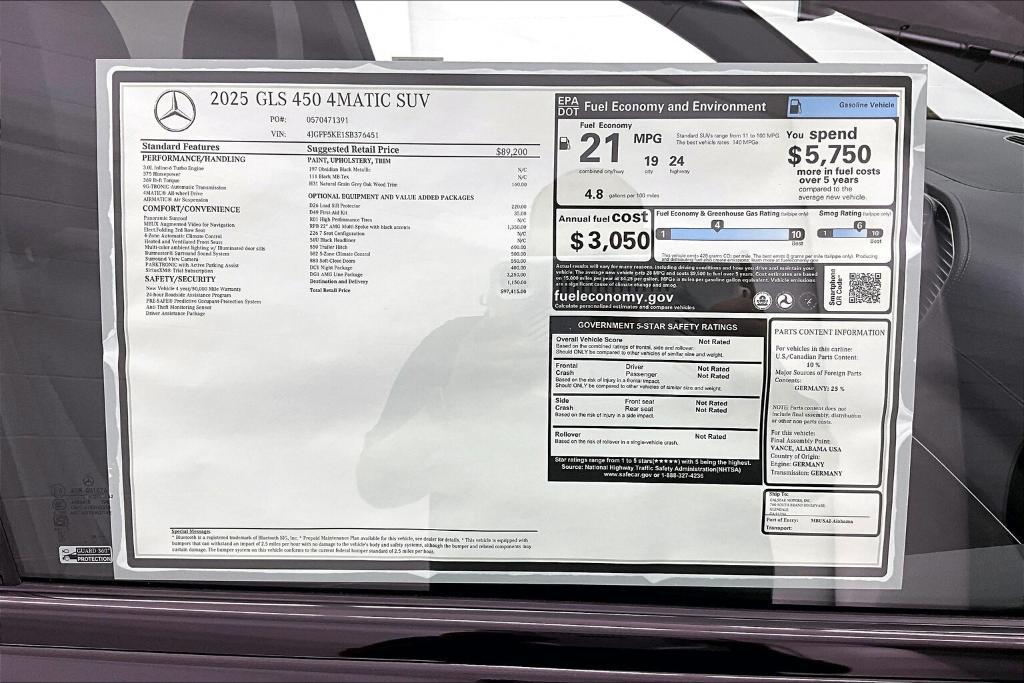 new 2025 Mercedes-Benz GLS 450 car, priced at $97,415