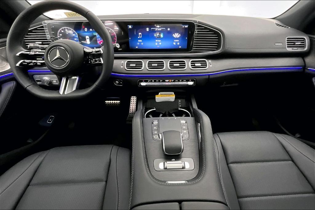 new 2025 Mercedes-Benz GLS 450 car, priced at $97,415