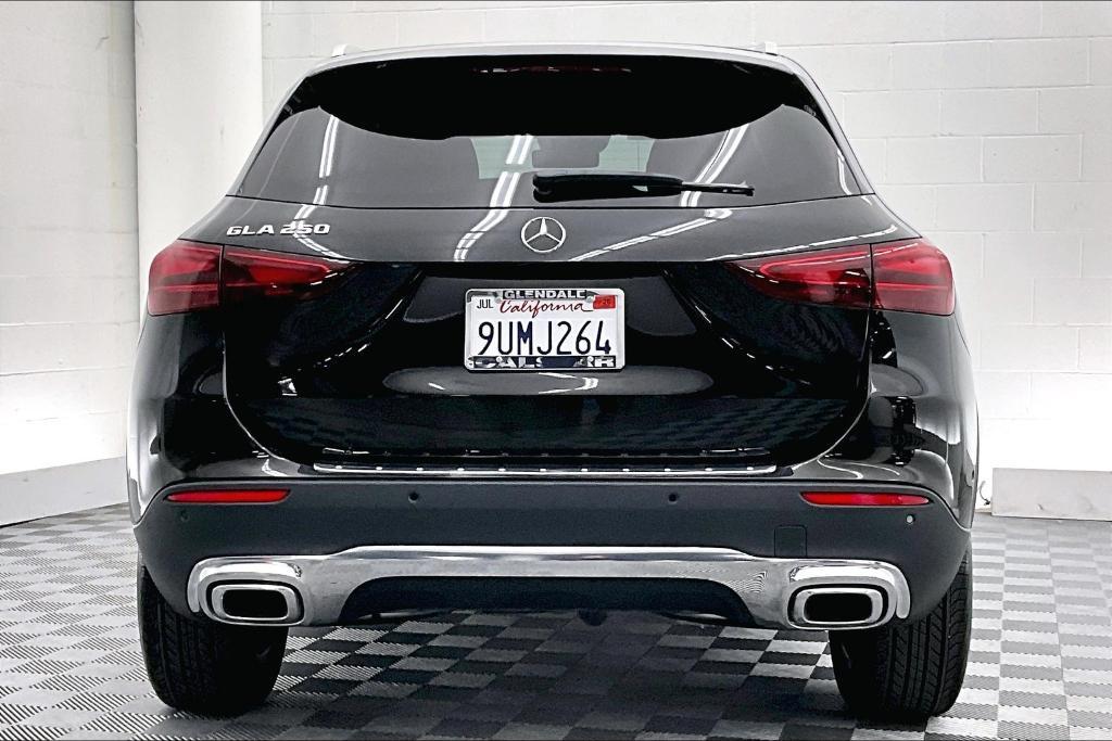 used 2025 Mercedes-Benz GLA 250 car, priced at $37,998