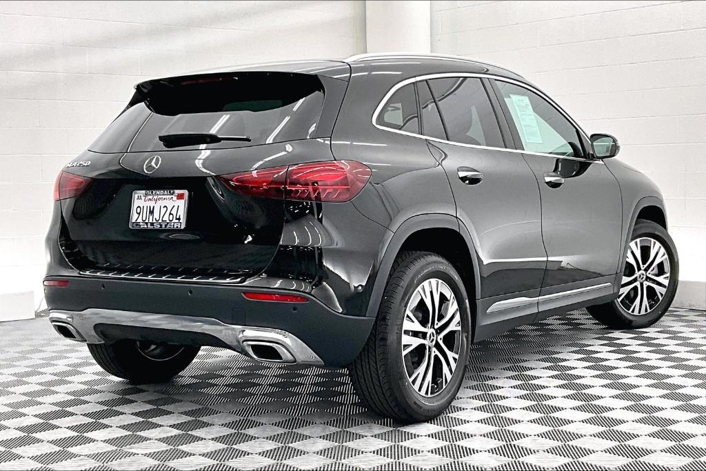 used 2025 Mercedes-Benz GLA 250 car, priced at $37,998