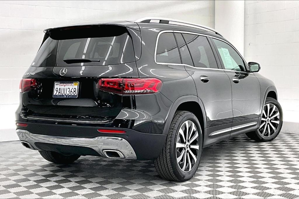 used 2022 Mercedes-Benz GLB 250 car, priced at $28,981