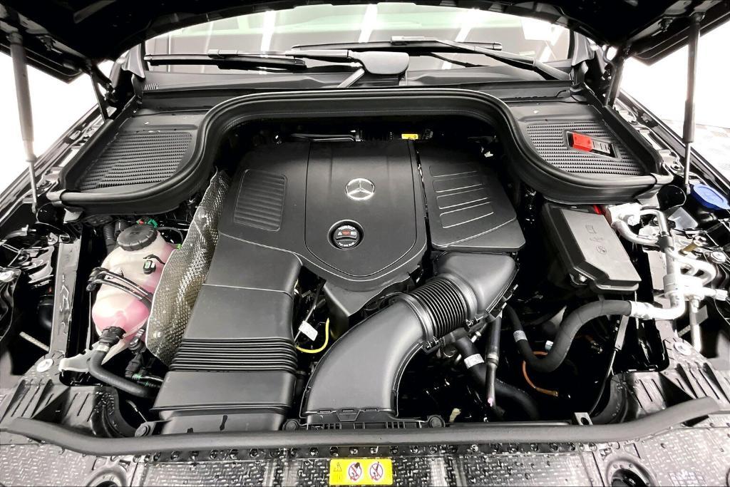 new 2025 Mercedes-Benz GLE 450e car, priced at $74,656