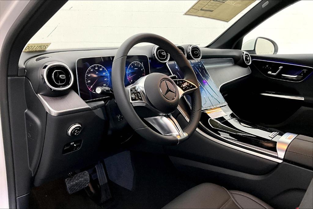 new 2025 Mercedes-Benz GLC 300 car, priced at $52,605